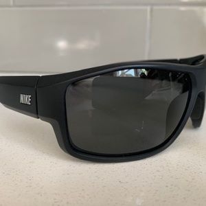 Nike Mens Sunglasses NWOT